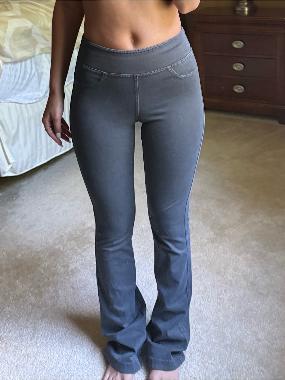 American Eagle Outfitters Black Stretch High-Waist Leggings